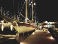 Queen South II 