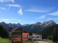 La Caminatha 