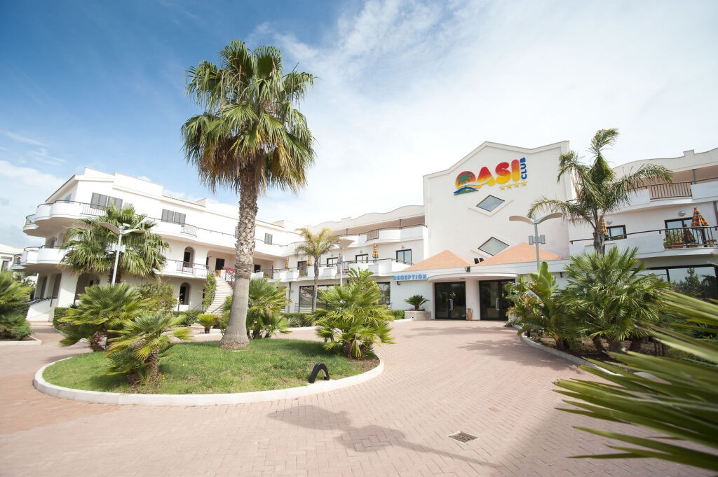 Oasiclub Hotel 