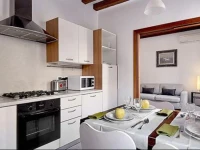 Renato Apartment 