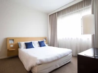 Living Place Hotel 