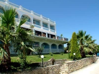 Alexandra Beach 4*