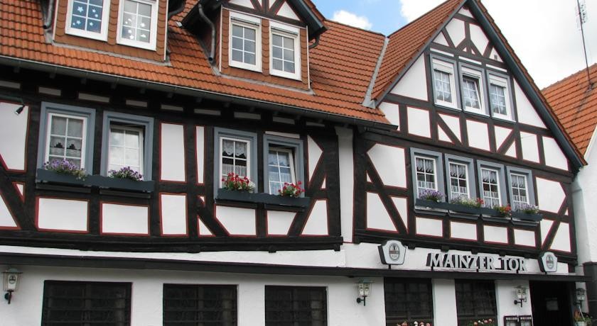 Restaurant / Pension Mainzer Tor 