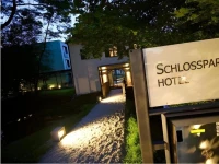 Schlossparkhotel Mariakirchen 