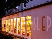 SLEPS Bed&Breakfast 