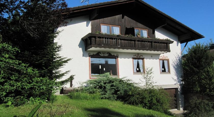 GГ¤stehaus Embacher 