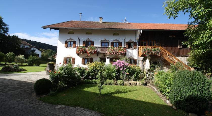 Rothhof 4*
