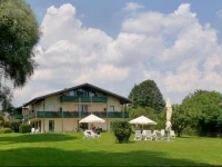 Hotel garni - Chiemsee-Pension-Seebruck 