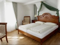 Hotel RathausglГ¶ckel 