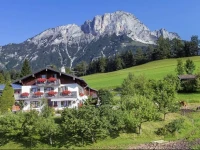 Bauernhof am FuГџe des Untersbergs Vorderstiedler 