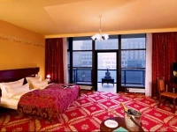 Riverside Royal Hotel 