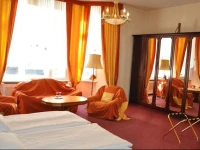 Hotel Pension Savoy near KurfГјrstendamm 