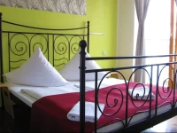Baxpax Downtown Hostel/Hotel 