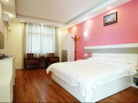 7+1 Holiday Inn 