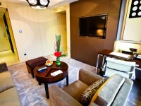 Chengdu Celebrity Upper Class Hotel 5*