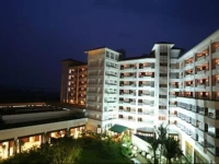 The Shores Resort & Spa Hainan West 