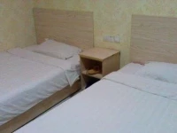 Xinhe Business Hotel 