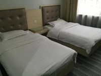Chifeng Quanyou Inn 