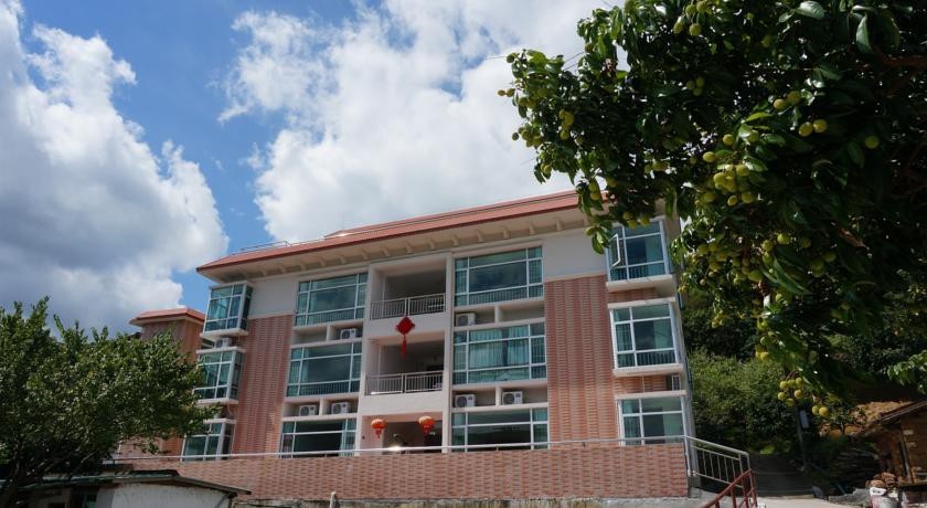 Nan Shan Mei House 