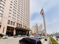Yifeng Harbour Hotel 