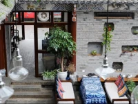 Dali Four Seasons Travelling With Hostel Ren Min Road 