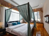 Small Times Inn 