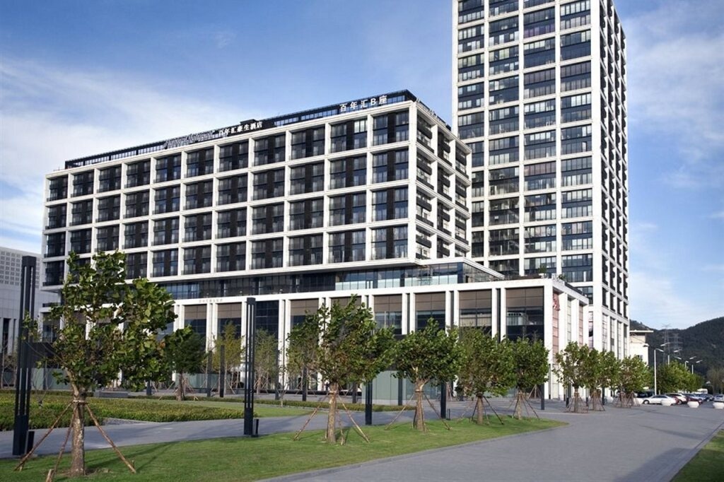 Howard Johnson Parkland Hotel Dalian 