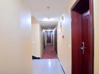 Wudangshan Ruifeng Business Hotel 