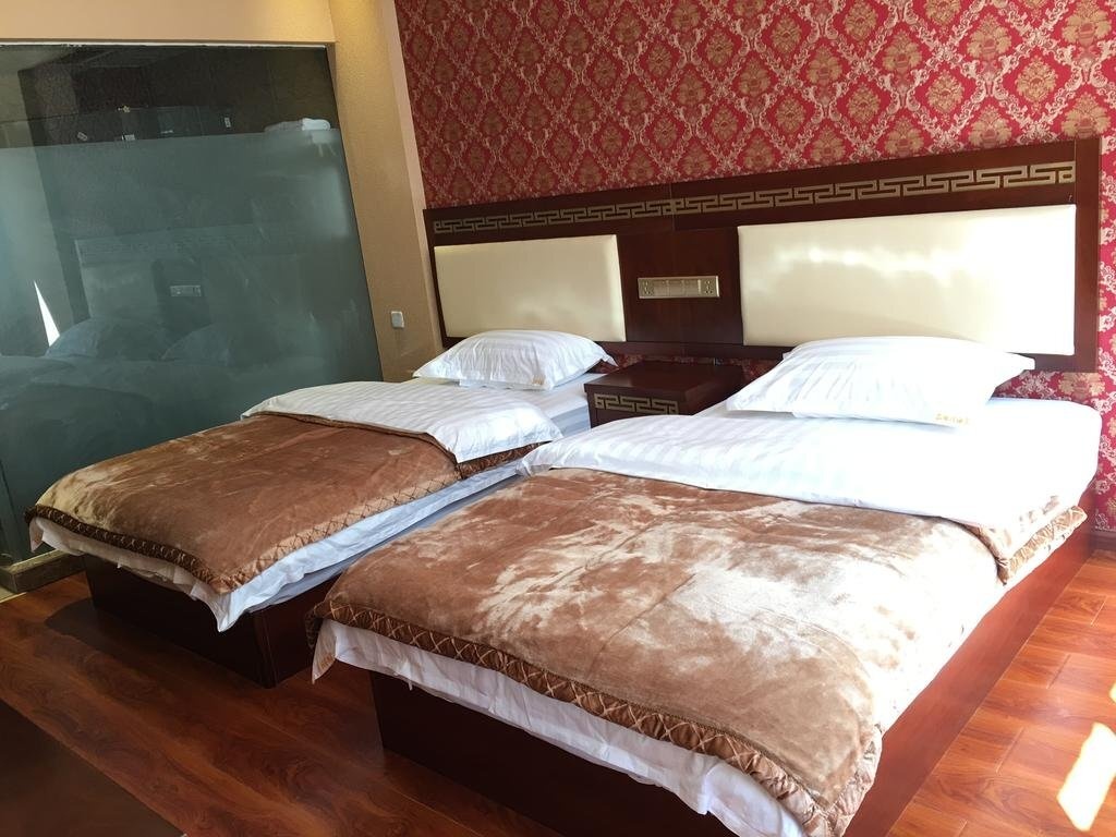 Pin Song Chu Hotel 