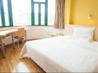 7Days Inn Deyang Wenmiao Square 