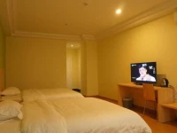 8 Inns Fenggang Xingao Shopping Plaza Branch 