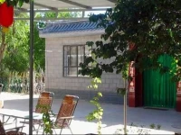 Longxin Youth Hostel 