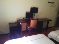 Tongxing Business Hotel 