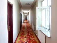 Erguna Business Hotel 