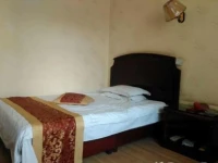 Golmud Fenghe Inn 