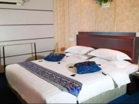 Home Club Hotel Shimao Branch 
