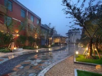 L otel 5*