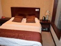 Jiange Sanhe Spring Business Inn 