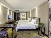 Camphor Forest Hotel 
