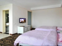 Three Trees Hotel 