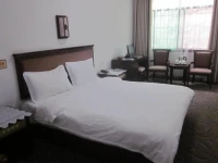Qingshan Inn 