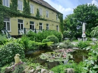 Domane Neu Gaarz Apartments 