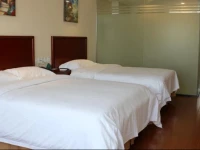 GreenTree Inn Shandong Heze Railway Station Business Hotel 