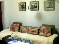 Lixia Family Hotel 