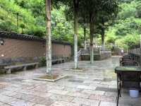 Alley Mountain View Garden Hotel 