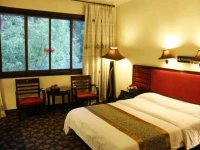 Yangshuo Tangrenjie Hotel 