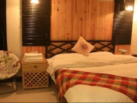 Durian Space Holiday Lodge 