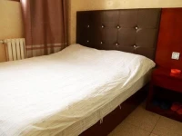 Yinchuan Huayi Business Inn 