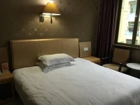 Chuangwangfu Hotel 
