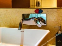 Jingshan International Hotel 